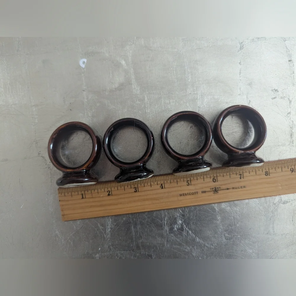 Pfaltzgraff Dark Brown Napkin Ring Set